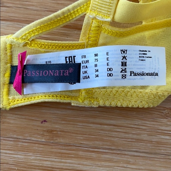 Passionata Bra - Picture 2 of 4